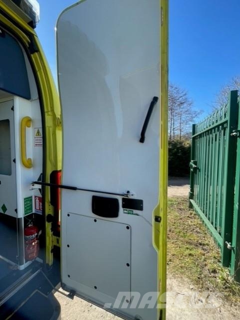 Fiat Ducato A&E Fiat Ducato A&E Vehicle with Stryker Pr Ambulanze