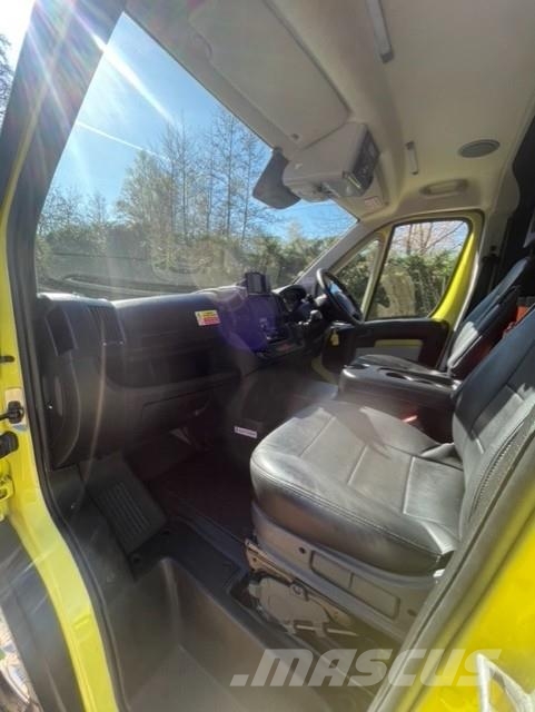 Fiat Ducato A&E Fiat Ducato A&E Vehicle with Stryker Pr Ambulanze