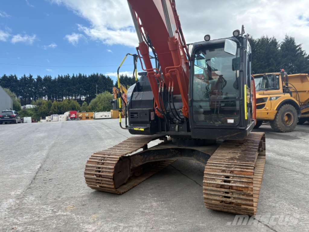 Hitachi ZX 225 US LC-6 Верижен екскаватор