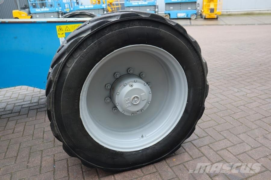 Genie S125 Diesel, 4x4x4 Drive, 40.1m Working Height, 24 Ανυψωτήρες με τηλεσκοπικό βραχίονα
