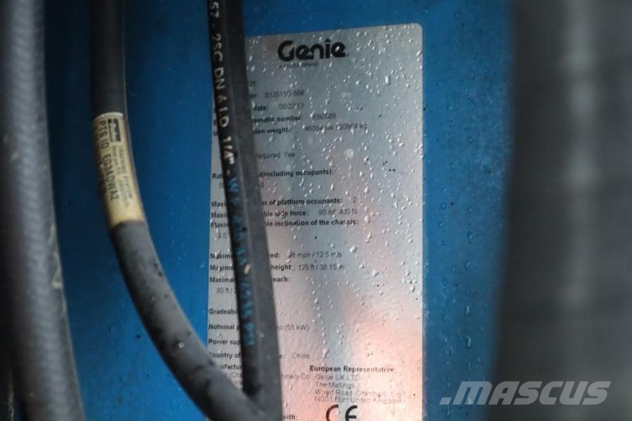 Genie S125 Diesel, 4x4x4 Drive, 40.1m Working Height, 24 Ανυψωτήρες με τηλεσκοπικό βραχίονα