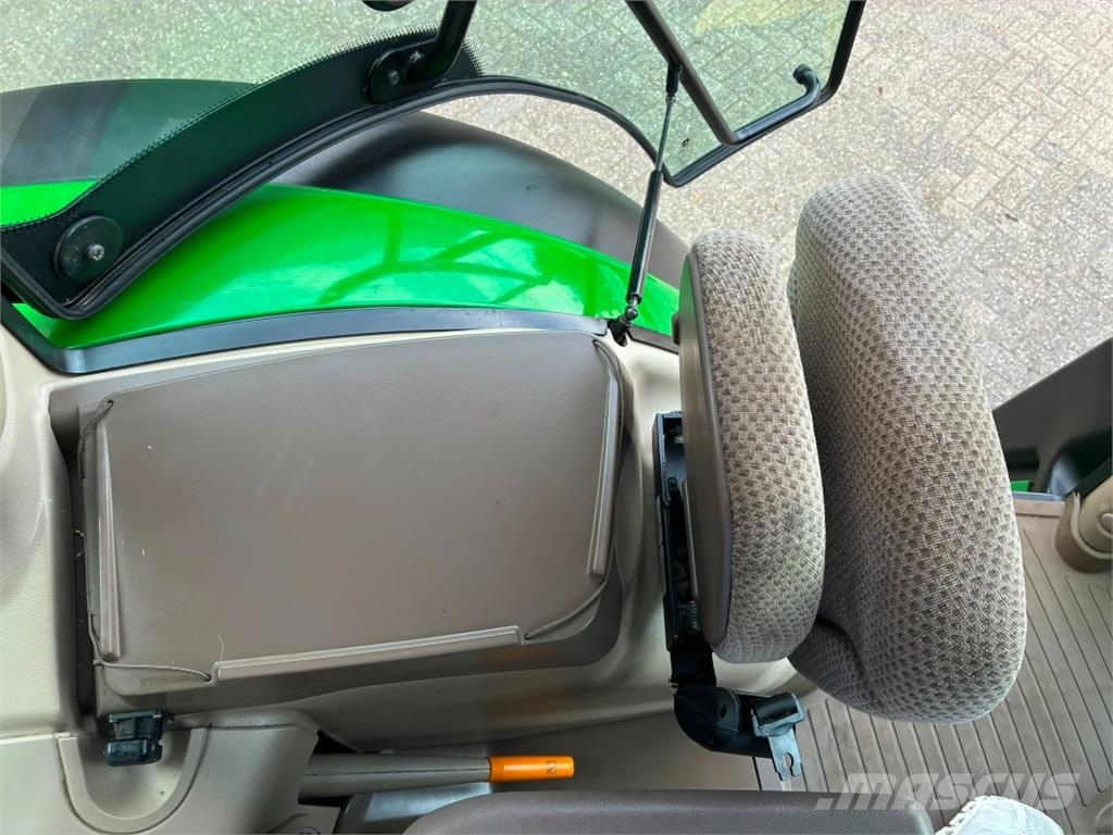 John Deere 6125R Tractores