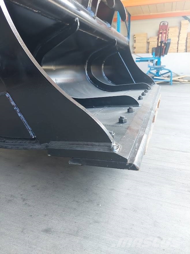 Volvo S60 ditch cleaning bucket 2000 mm in stock Cucharones