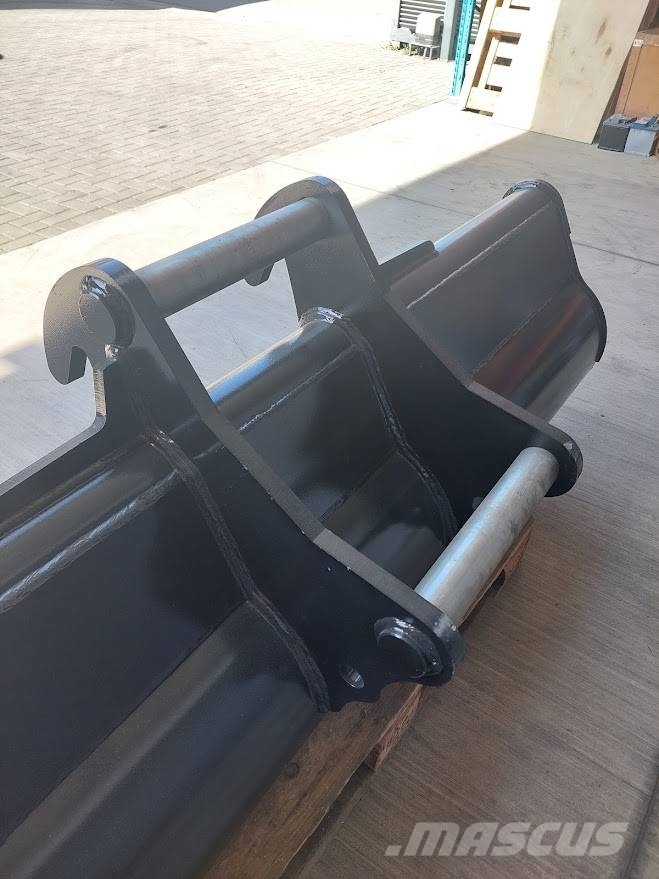 Volvo S60 ditch cleaning bucket 2000 mm in stock Cucharones
