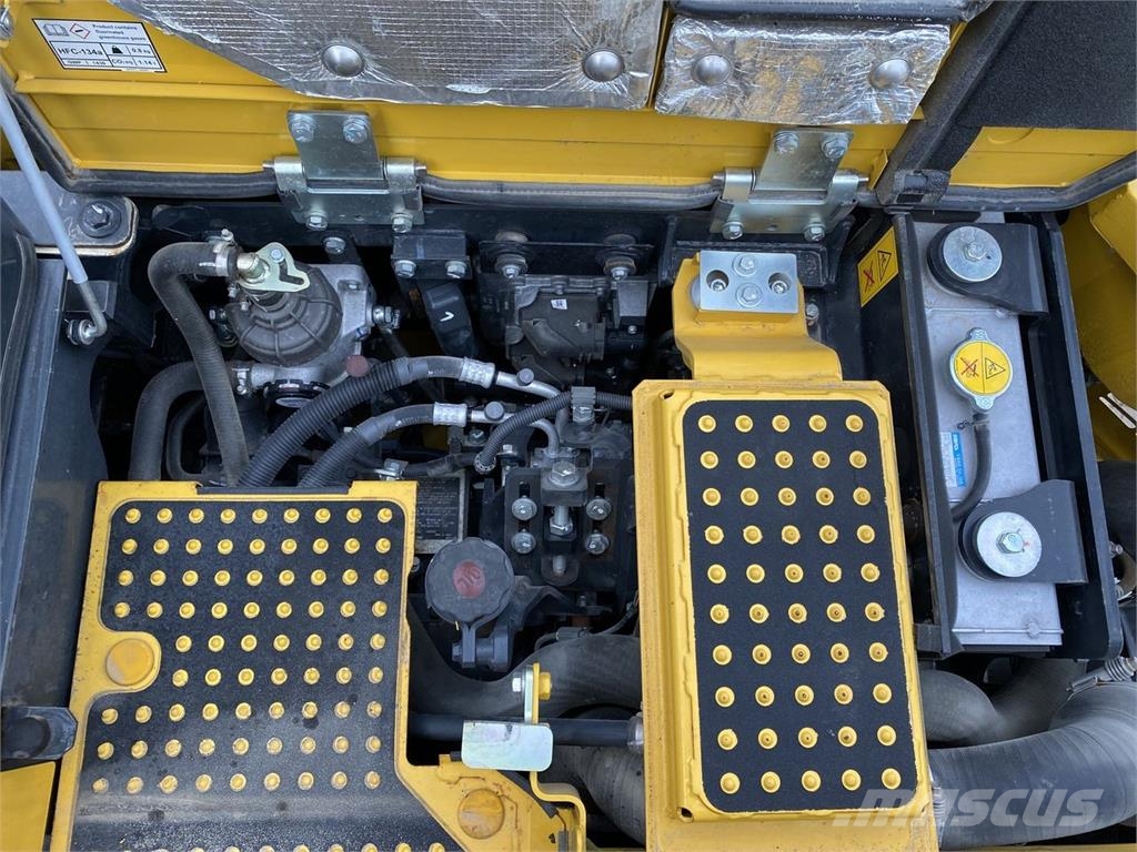 Komatsu PC138US-11EO Telakaivukoneet