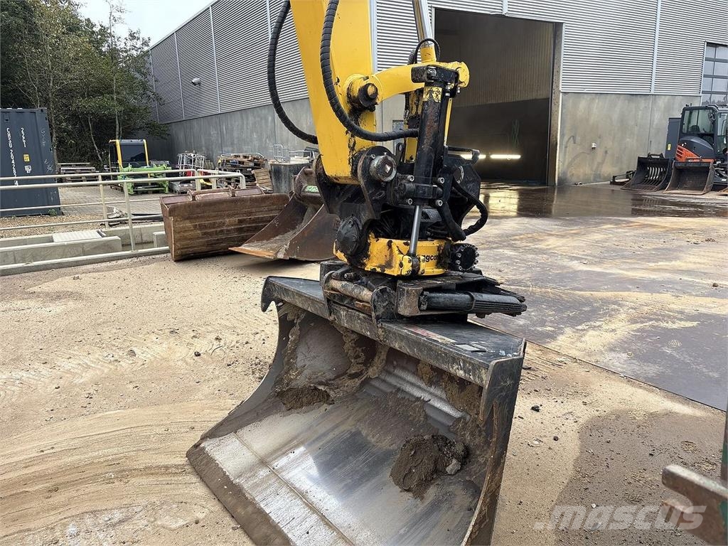 Komatsu PC138US-11EO Bageri gusjeničari