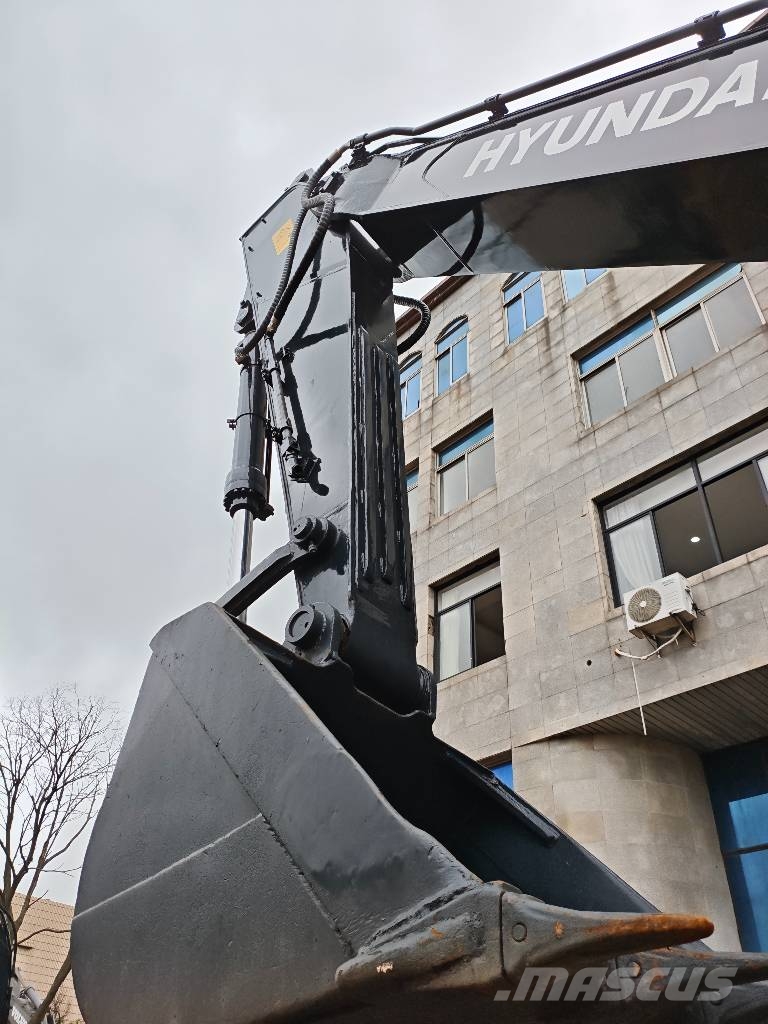 Hyundai R 305 Gravemaskiner på larvebånd