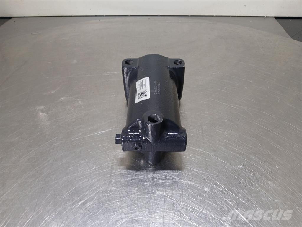 Yanmar 80/130-6156002200-Support cylinder/Axle lock Hidráulicos