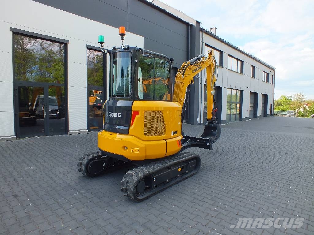 LiuGong 9035 FZTS Belden kirma kaya kamyonu