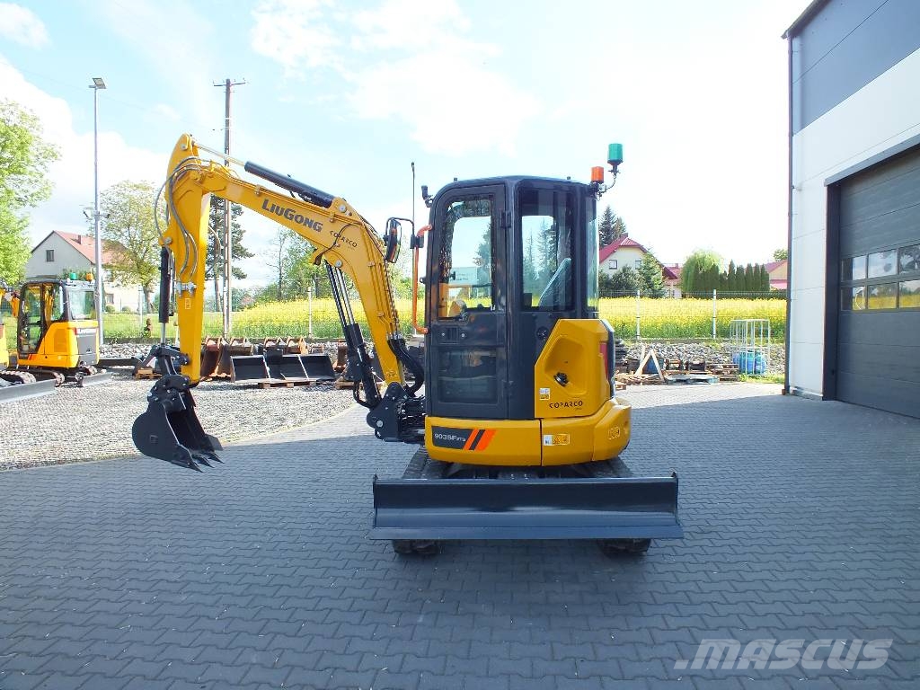 LiuGong 9035 FZTS Belden kirma kaya kamyonu