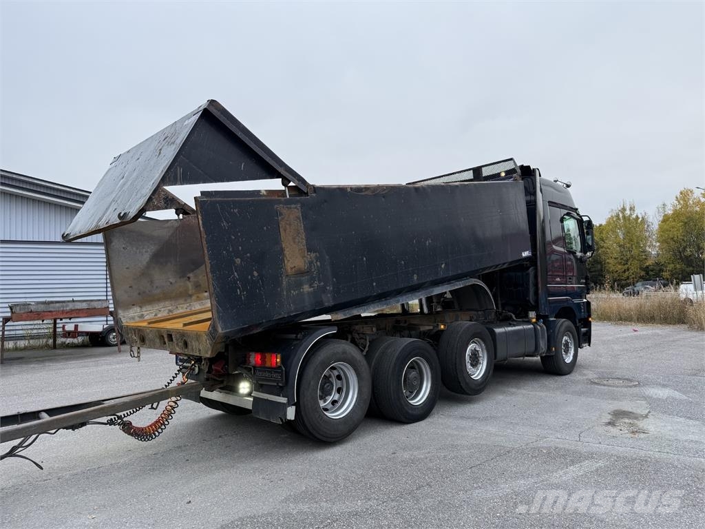 Mercedes-Benz Actros 3251 8X2 Kipper
