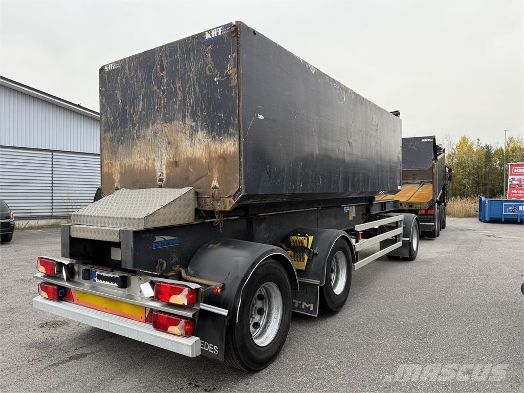 Mercedes-Benz Actros 3251 8X2 Kipper