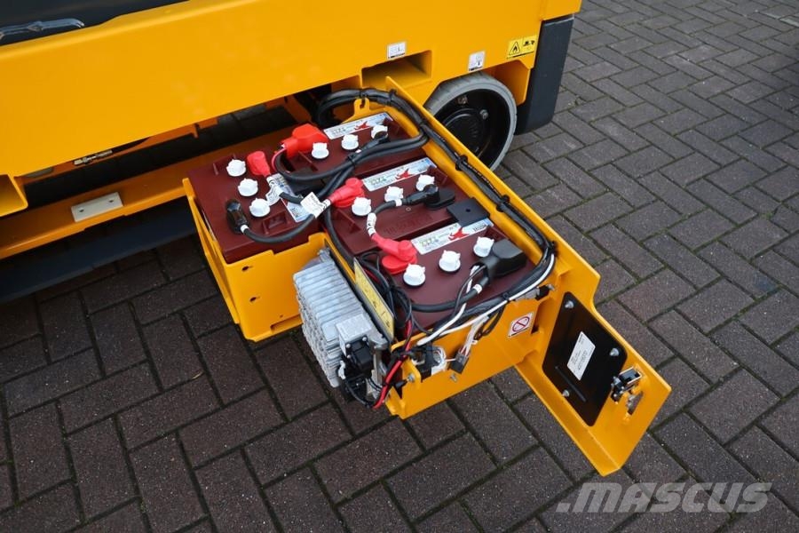 Haulotte Compact 8N Valid inspection, *Guarantee! 8m Workin Scissor lifts