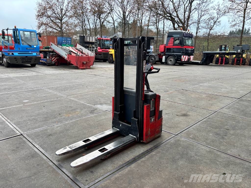 Sichelschmidt D 412 ASM 1250 kg stapelaar Stapelaar meeloop