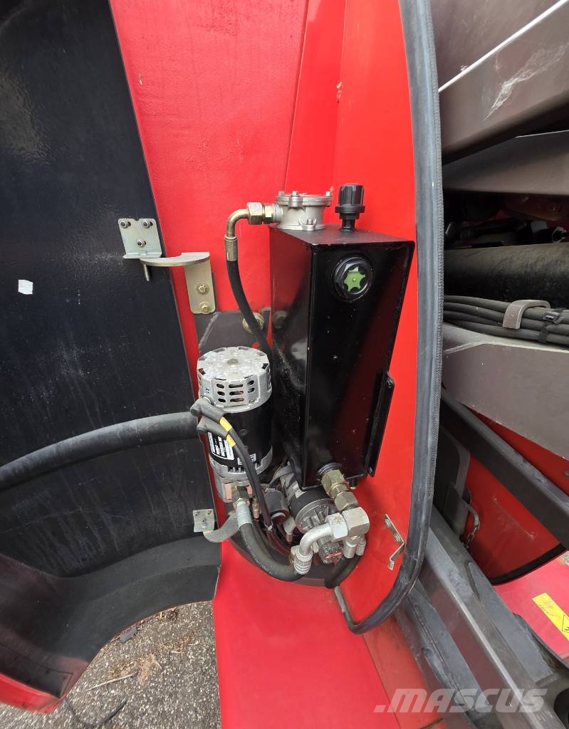 Manitou 120 AET JC Piattaforme a braccio articolato
