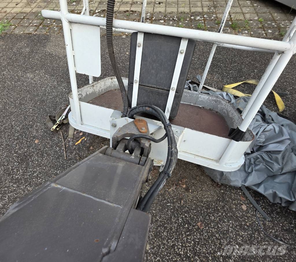 Manitou 120 AET JC Piattaforme a braccio articolato