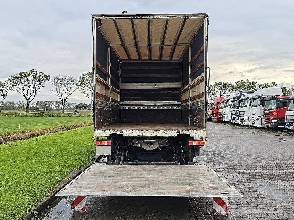 DAF LF 55.180 Curtainsider trucks