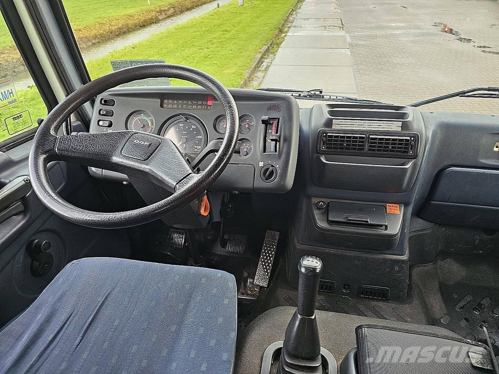 DAF LF 55.180 Curtainsider trucks