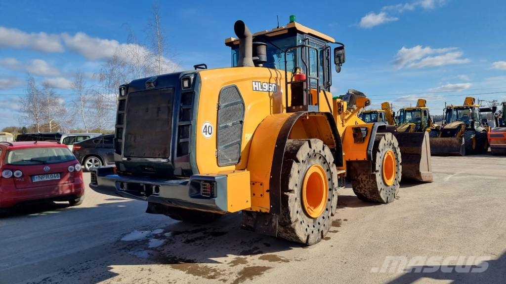Hyundai HL960 HI-Tip لوادر بعجل