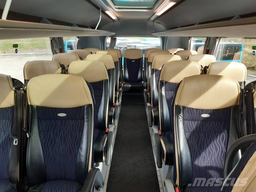 Neoplan Skyliner L ( 2074) 1 bus Dvospratni autobusi