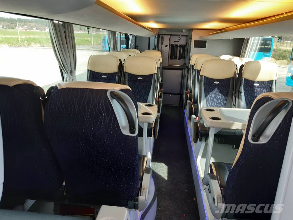 Neoplan Skyliner L ( 2074) 1 bus Dvospratni autobusi