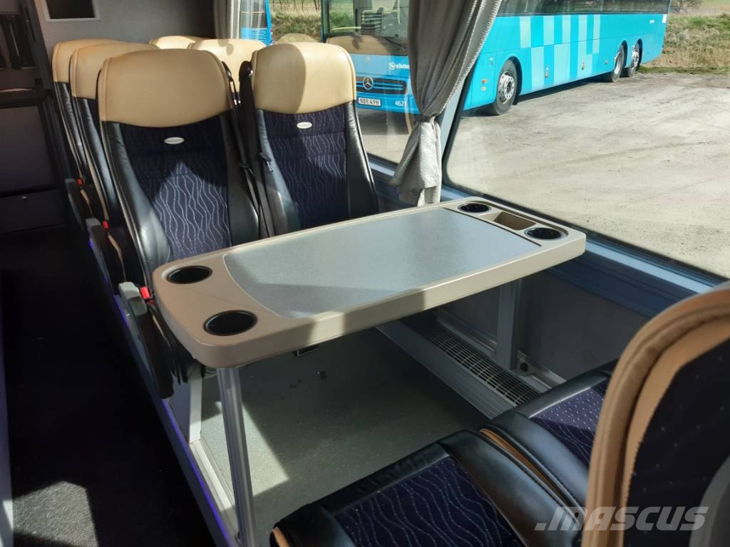 Neoplan Skyliner L ( 2074) 1 bus Dvospratni autobusi