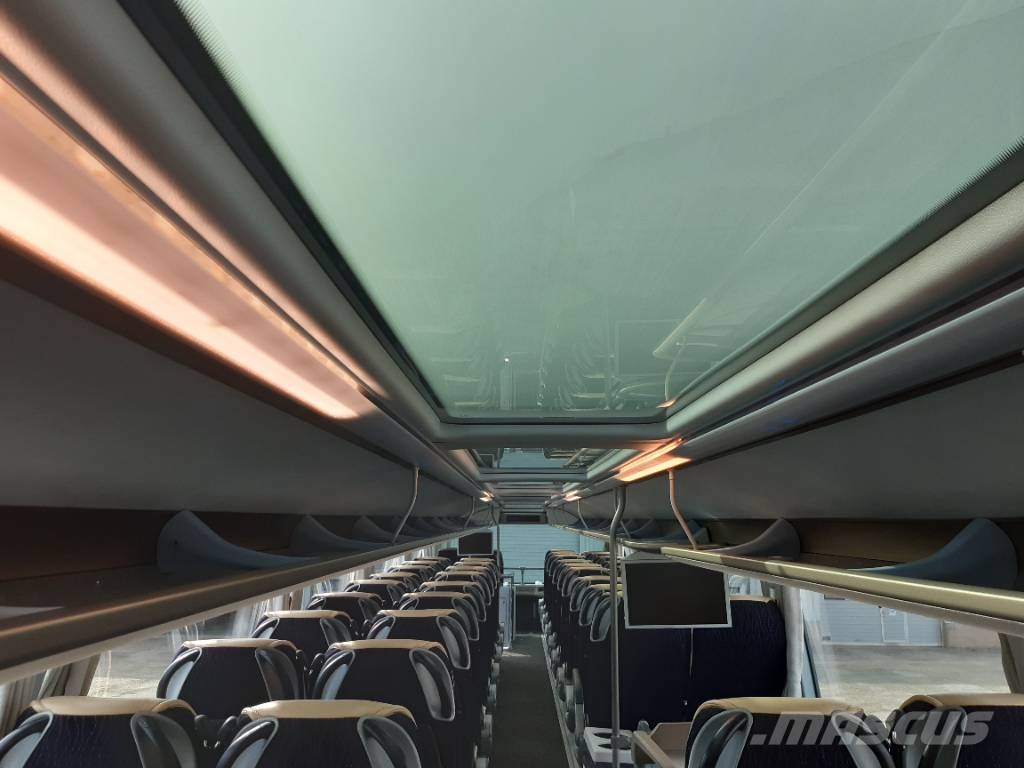 Neoplan Skyliner L ( 2074) 1 bus Dvospratni autobusi