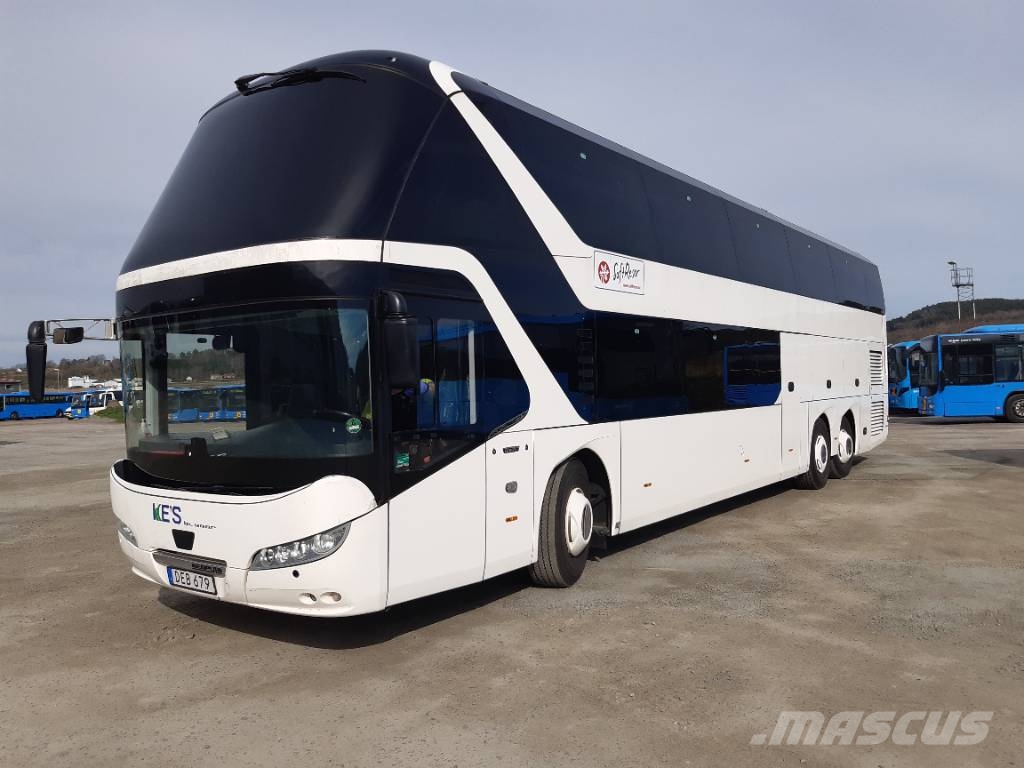 Neoplan Skyliner L ( 2074) 1 bus Dvospratni autobusi