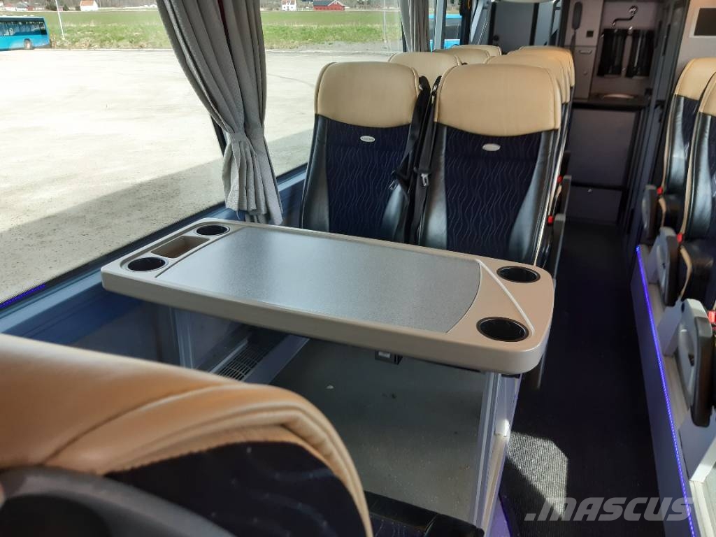 Neoplan Skyliner L ( 2074) 1 bus Dvospratni autobusi
