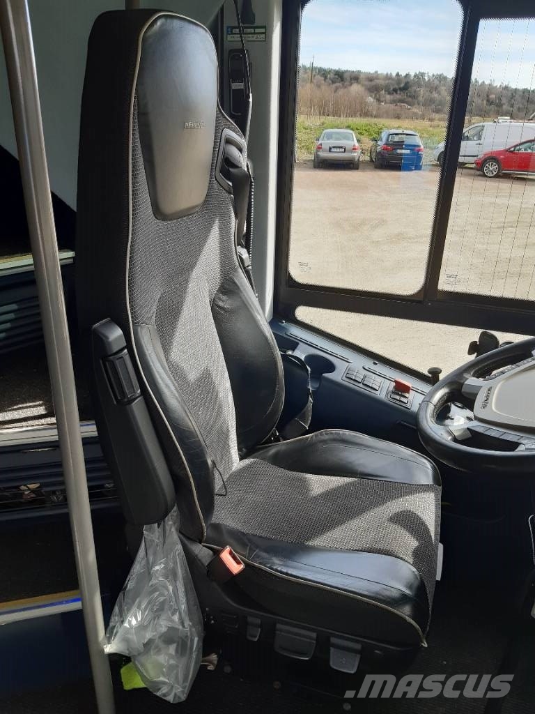 Neoplan Skyliner L ( 2074) 1 bus Dvospratni autobusi