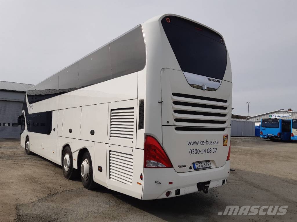 Neoplan Skyliner L ( 2074) 1 bus Dvospratni autobusi