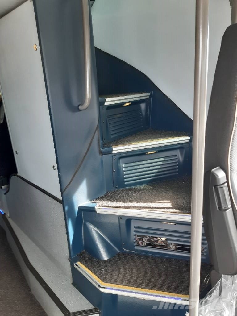 Neoplan Skyliner L ( 2074) 1 bus Dvospratni autobusi
