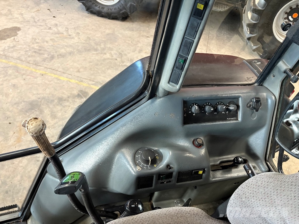 Valtra 900 Autotronic Traktoren
