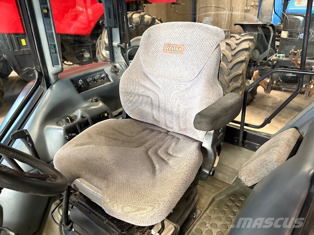 Valtra 900 Autotronic Traktoren