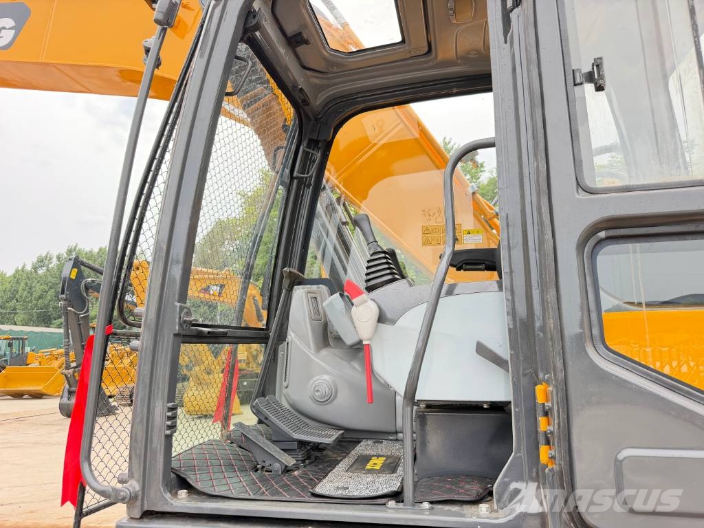 XCMG XE 215 DA 대형 굴삭기 29톤 이상