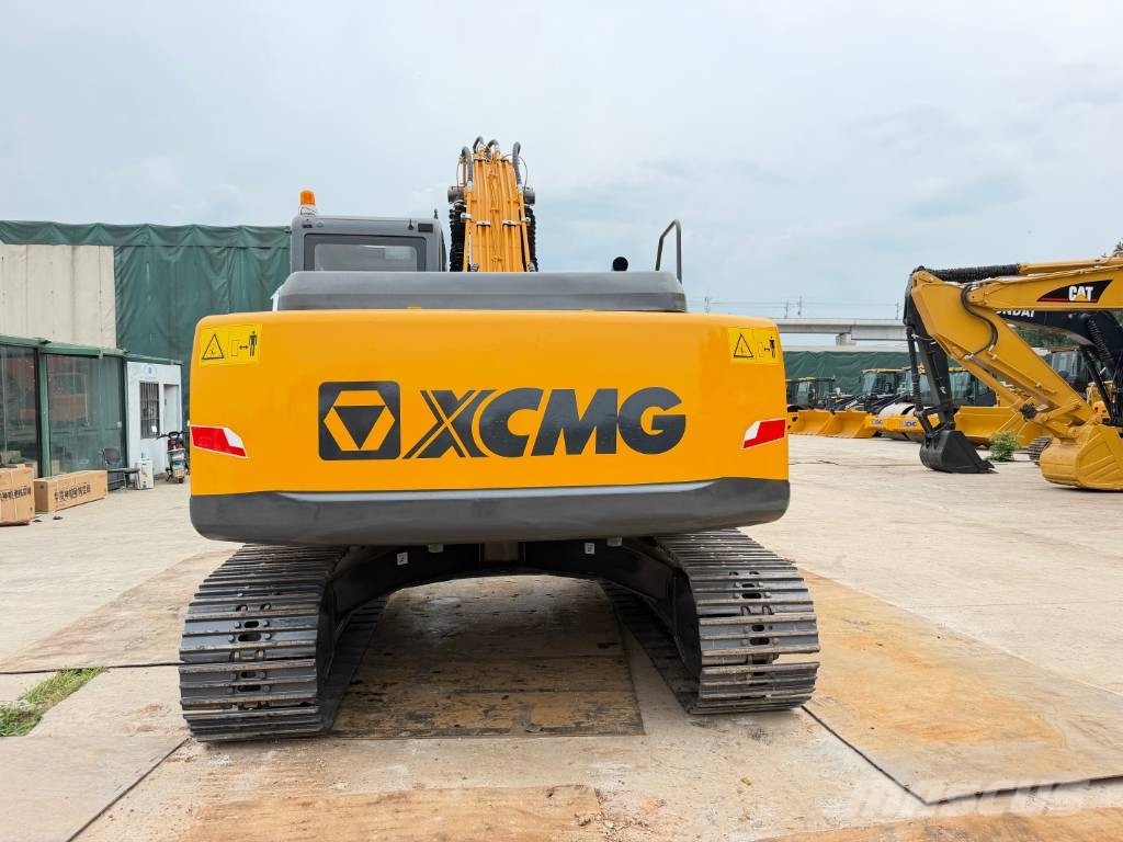 XCMG XE 215 DA 대형 굴삭기 29톤 이상