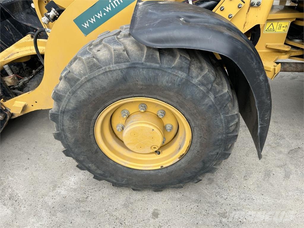 CAT 906 (8758) Cargadoras multifunción