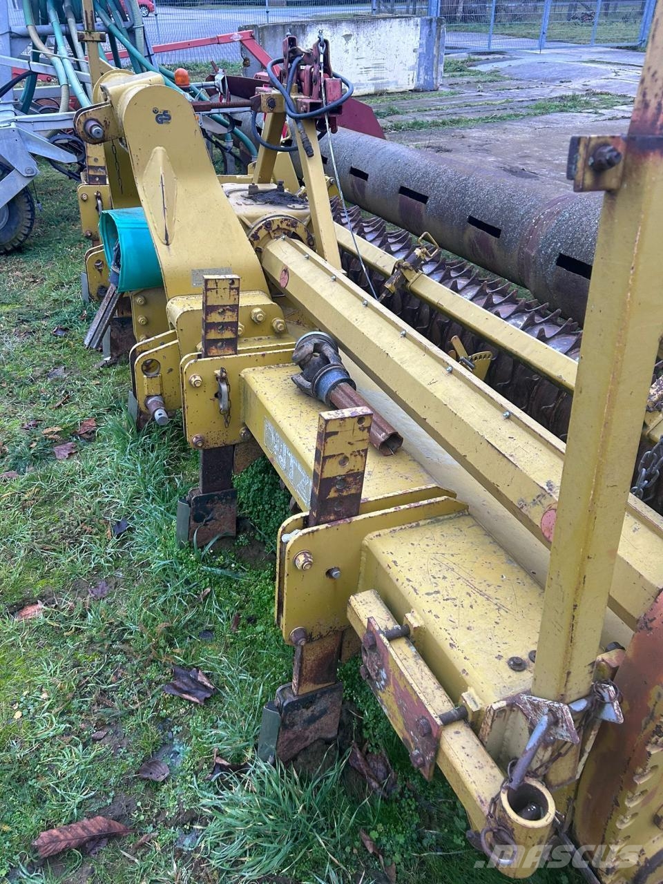 Dutzi KR 4000 ماكينات وملحقات زراعة أخرى