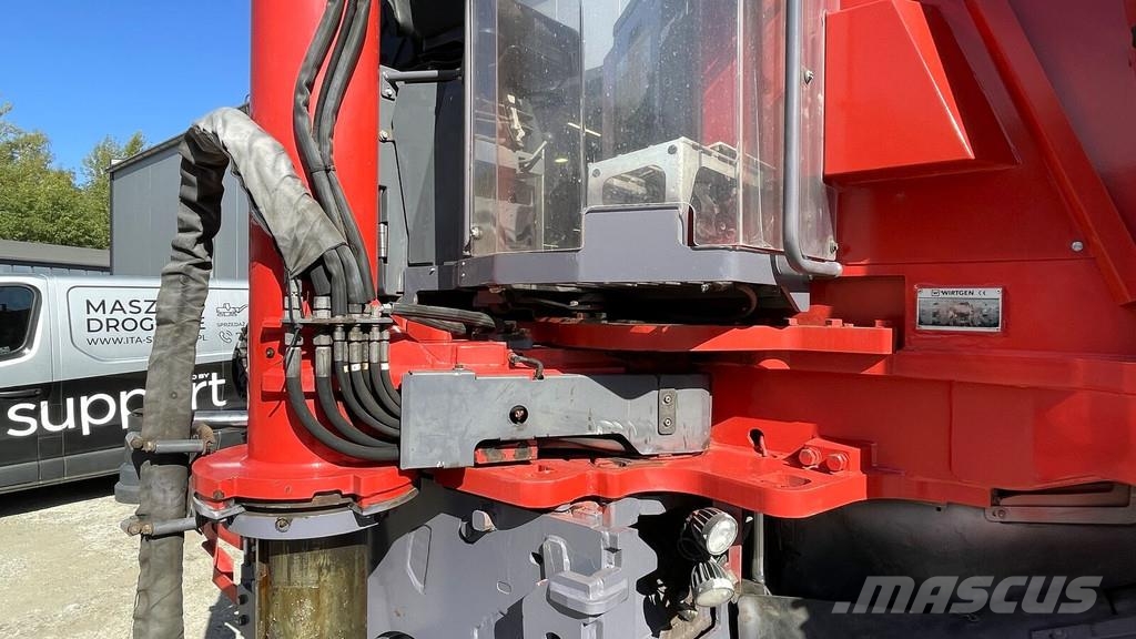 Wirtgen W100CFi Asfaltskallfräsmaskiner