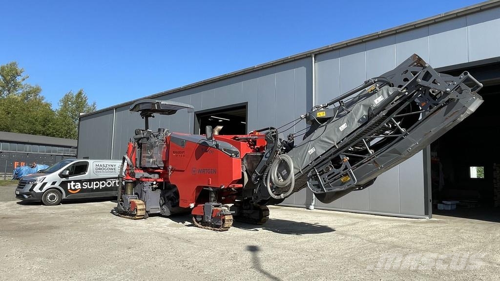 Wirtgen W100CFi Asfaltskallfräsmaskiner