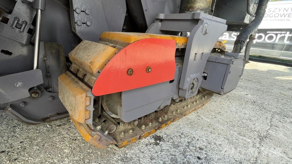 Wirtgen W100CFi Asfaltskallfräsmaskiner