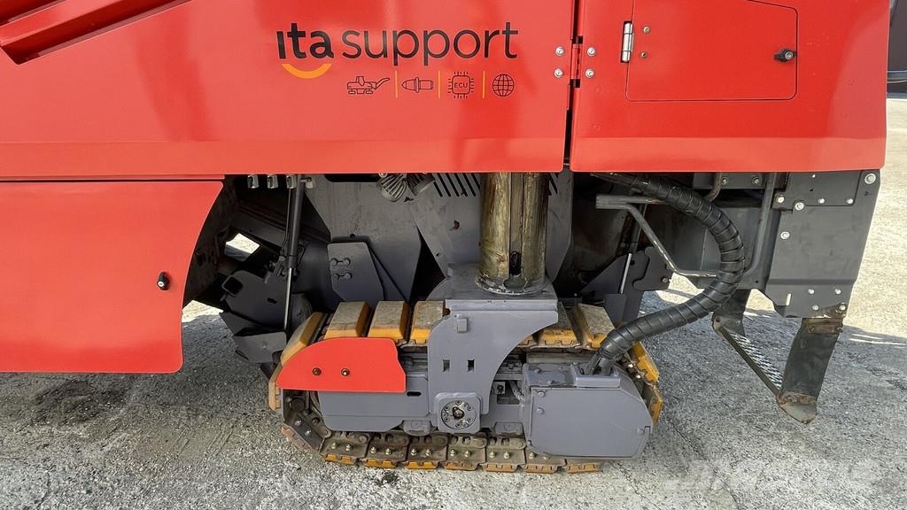 Wirtgen W100CFi Asfaltskallfräsmaskiner