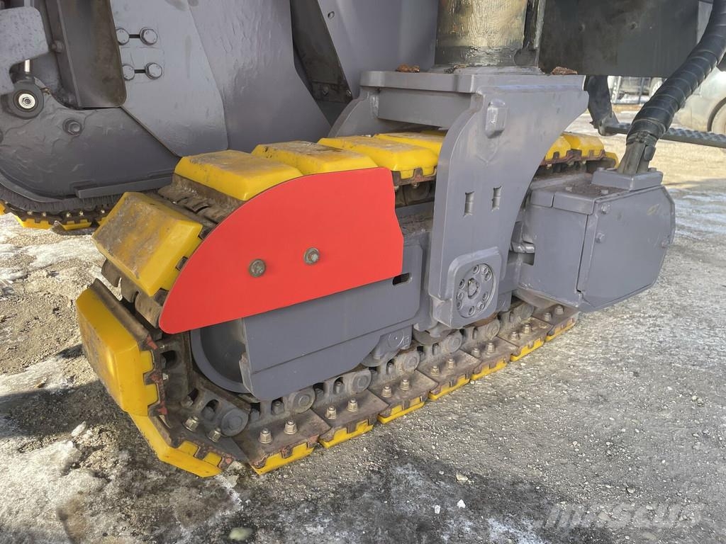 Wirtgen W100CFi Asphalt cold milling machines