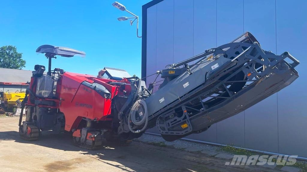 Wirtgen W100CFi Asphalt cold milling machines