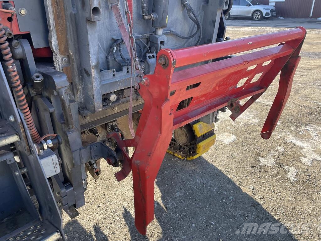 Wirtgen W100CFi Asphalt cold milling machines
