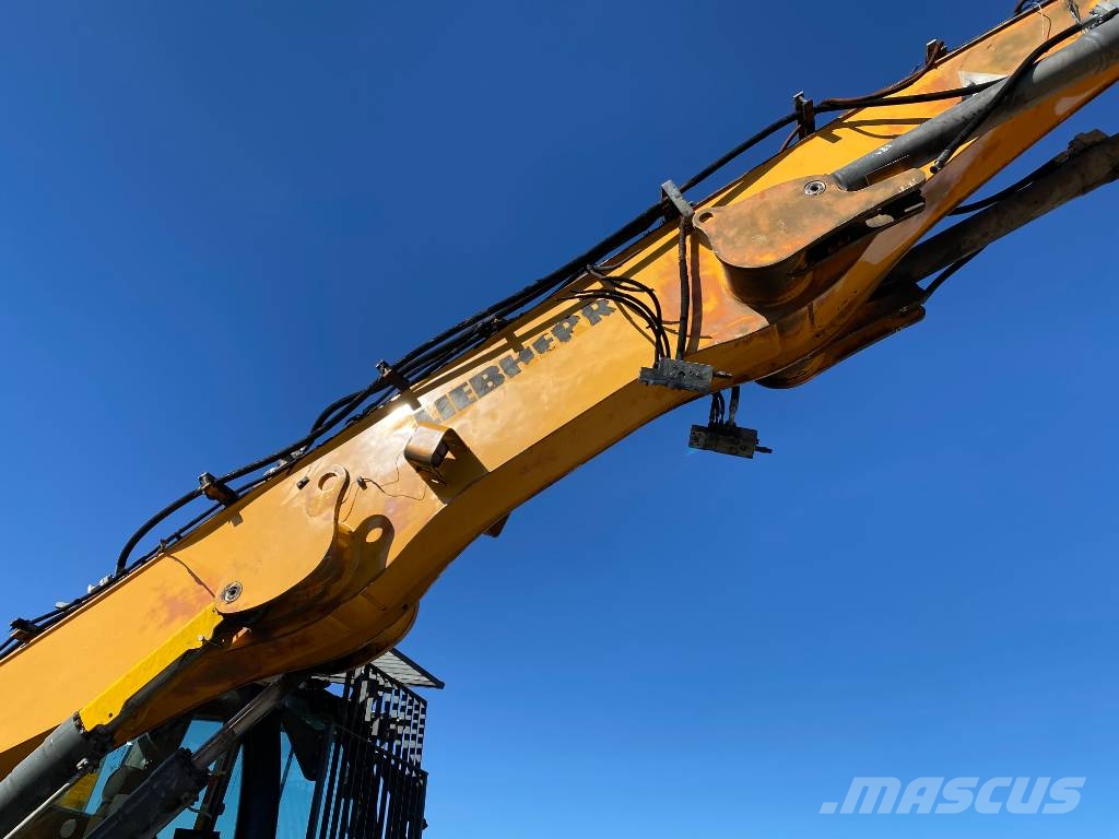 Liebherr LH 26 M Industry-Litronic endommagée Pelle à déchets