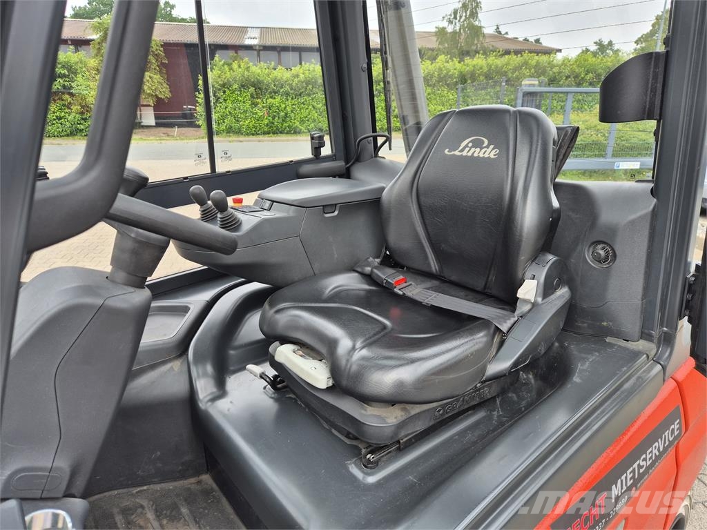Linde E30 only 208 hours! 전동 지게차