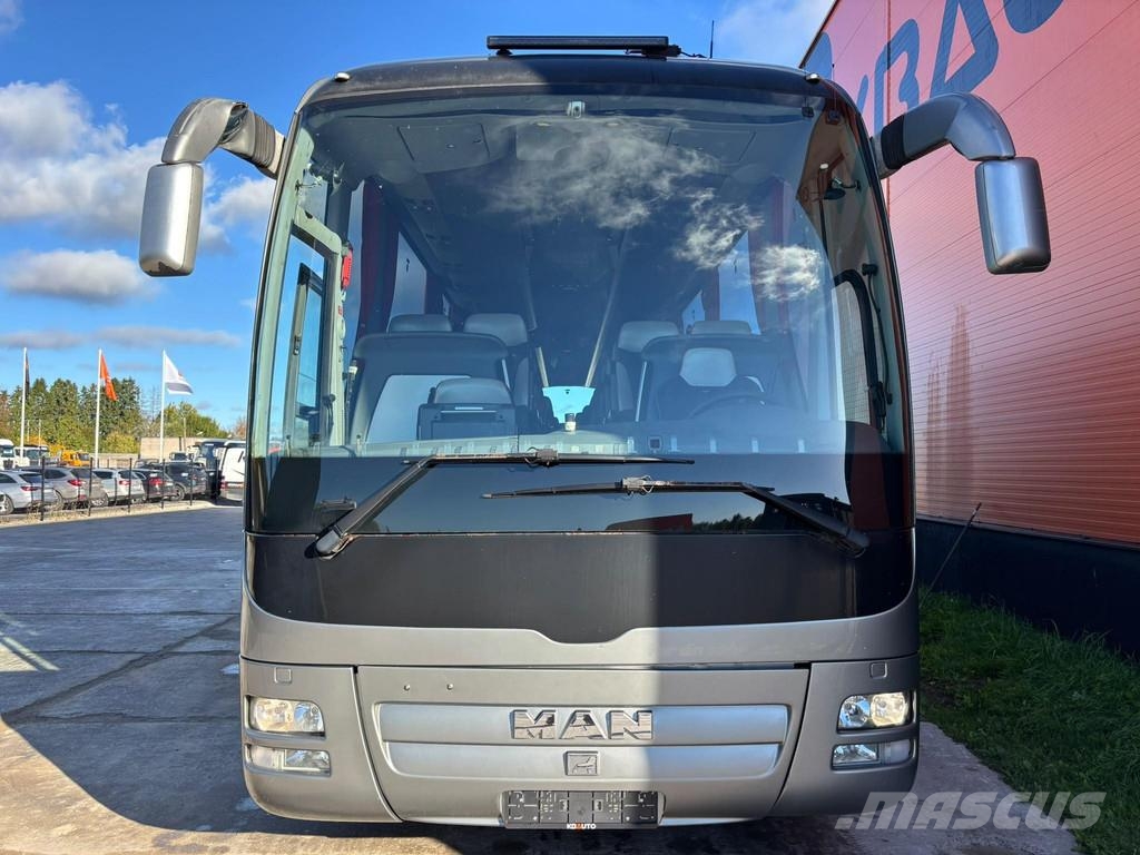 MAN R 08 Lions Coach L 6x2*4 AC / AUXILIARY HEATER / W Putnički autobusi