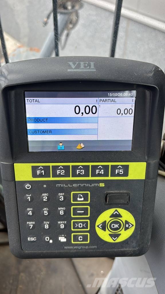 Doosan DL 380-7 (3rd Function / Weightloader) Pale gommate