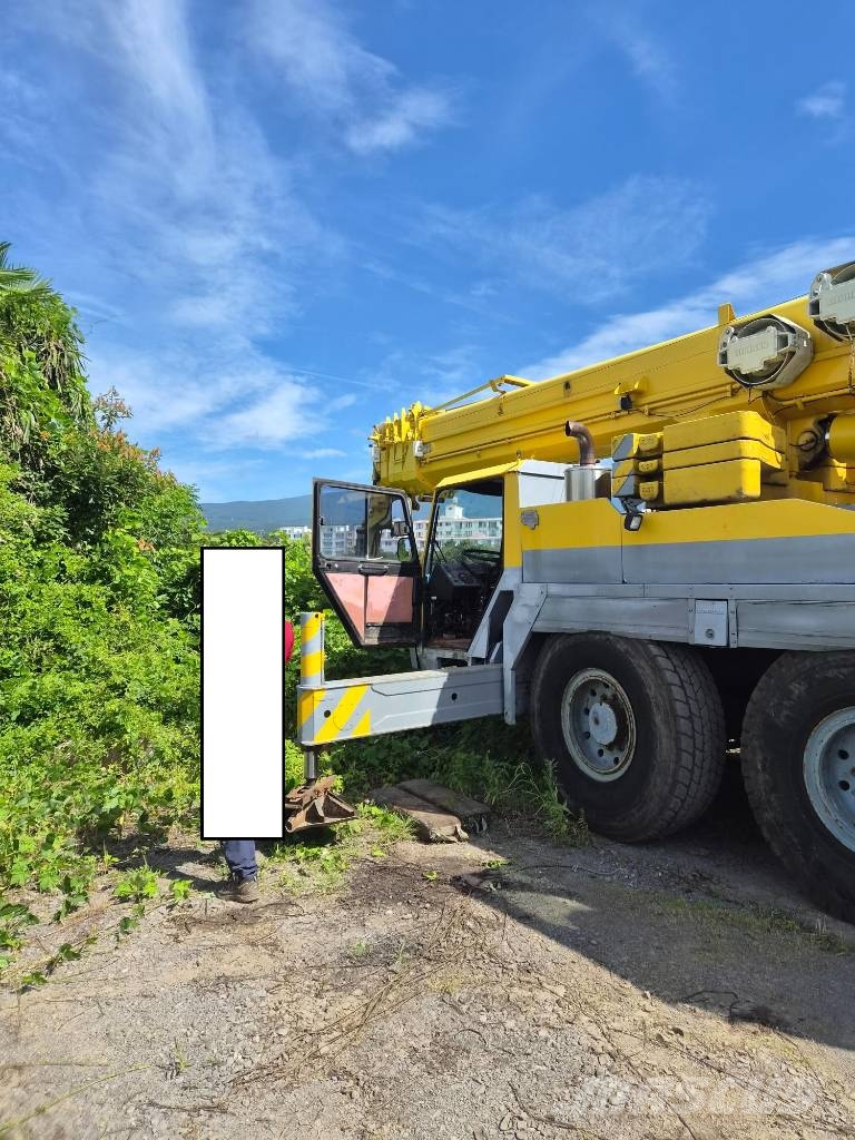 Liebherr LTM 1050-1 Mobiilinosturit